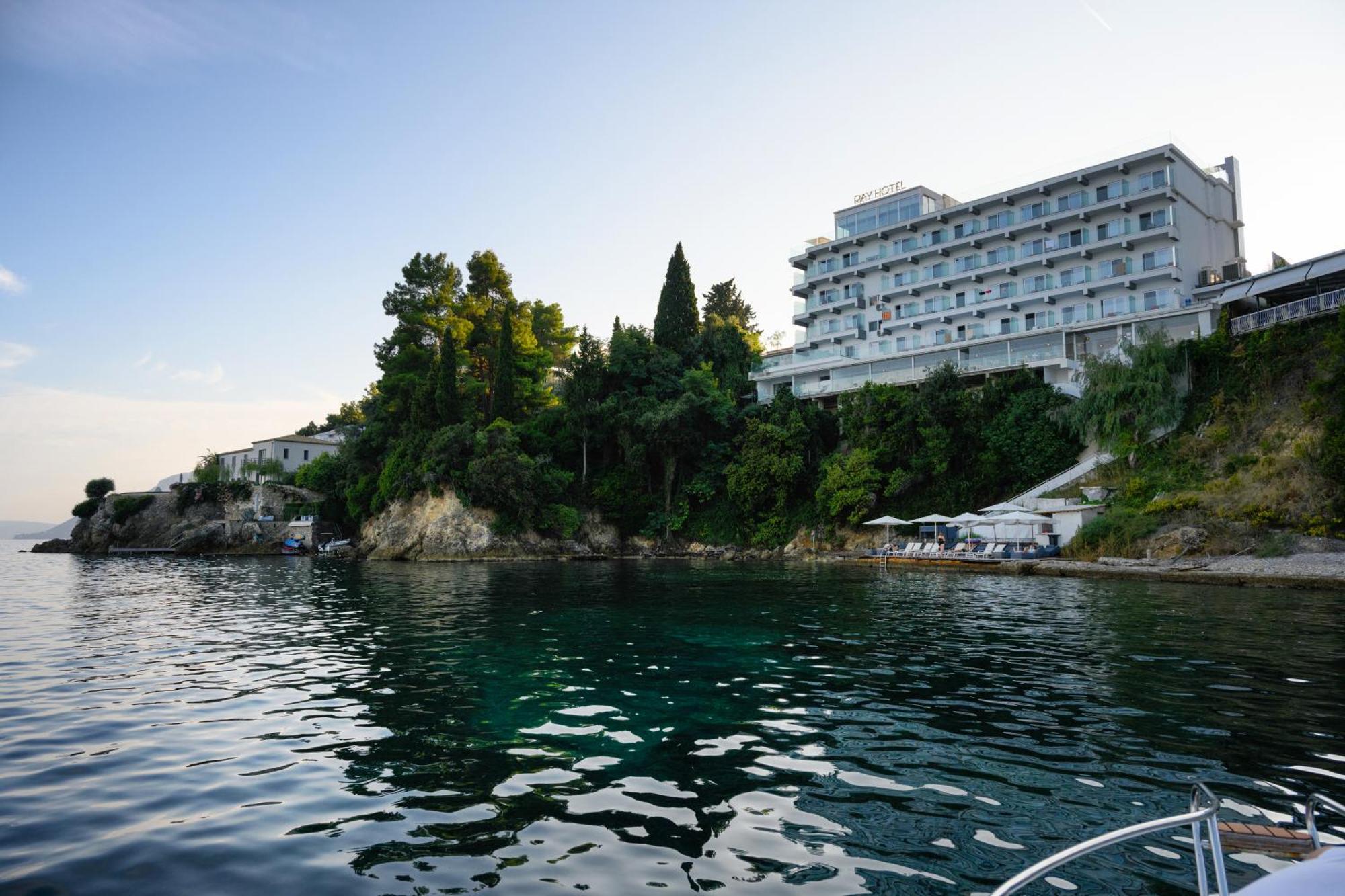 Ray Hotel Corfu Perama  Dış mekan fotoğraf